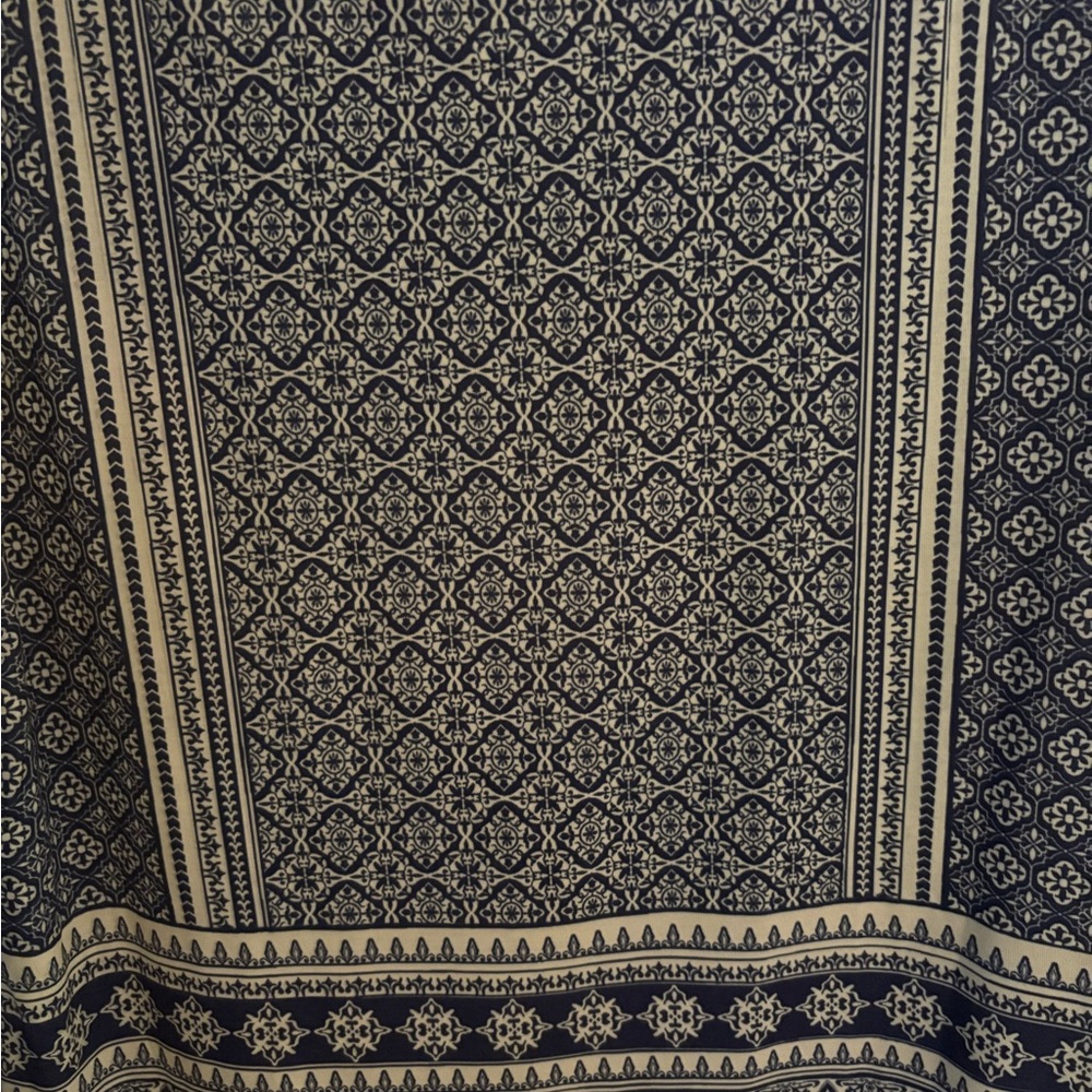 NWOT Sahalie Navy and White Geometric Short Sleeve Top - Picture 3 of 9